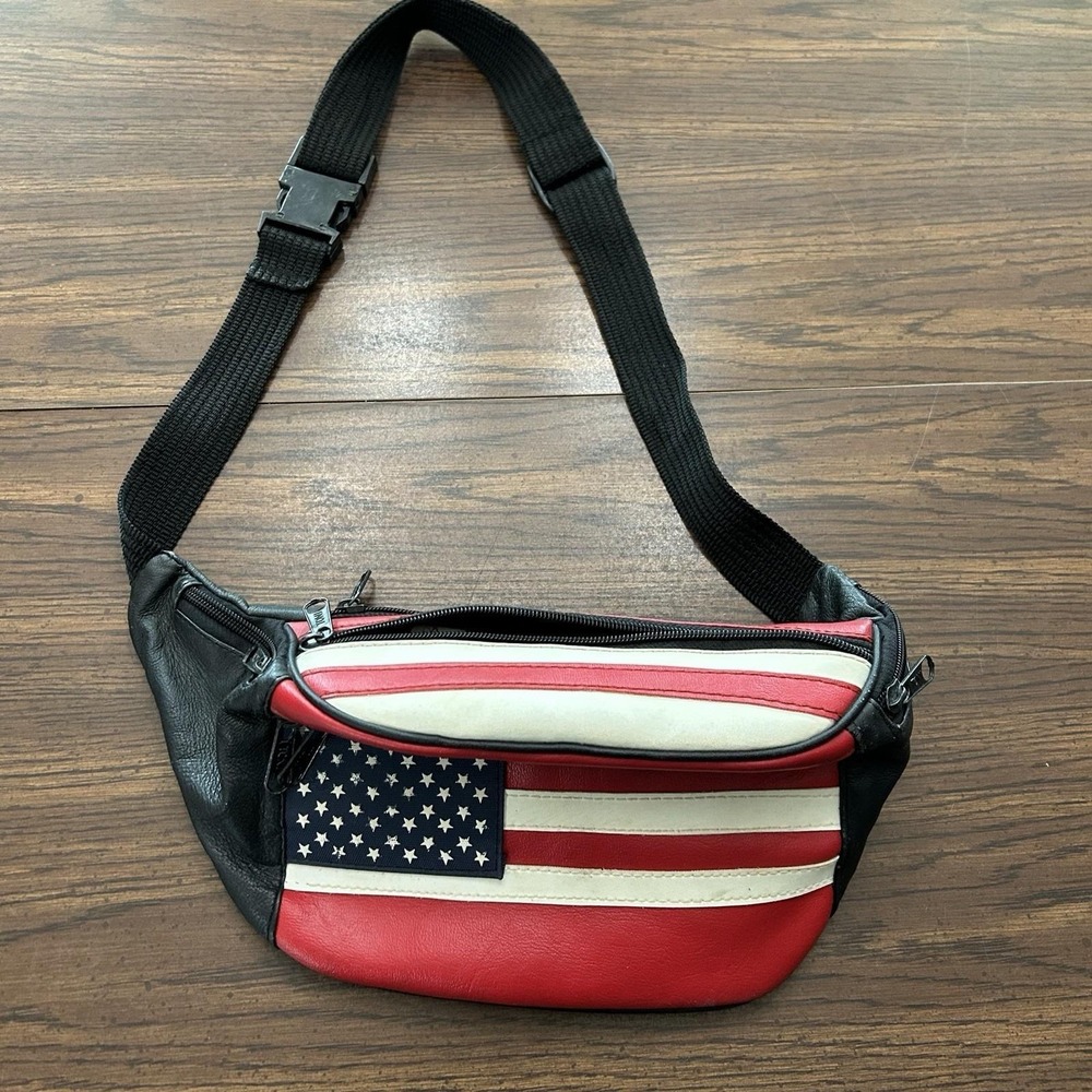 Vintage Leather Fanny Pack American Flag Red White Blue- Broken Zipper